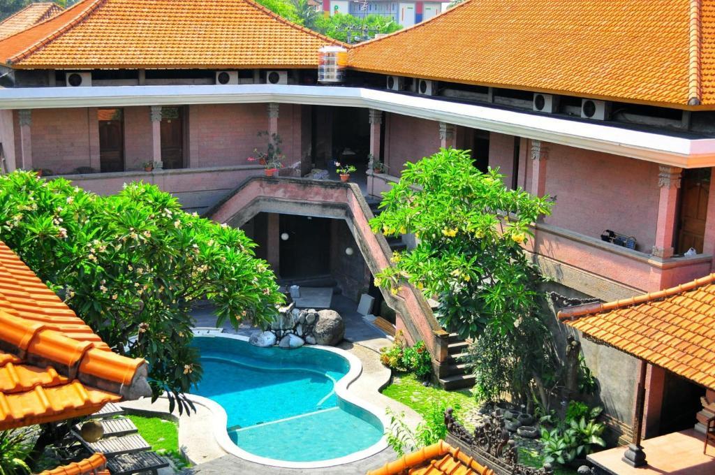 Si Doi Kuta Hotel Kuta  Ngoại thất bức ảnh