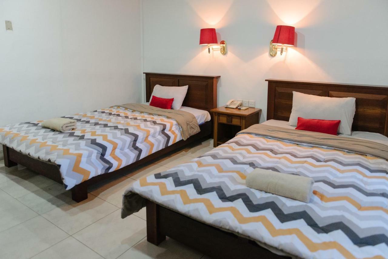 Si Doi Kuta Hotel Kuta  Ngoại thất bức ảnh