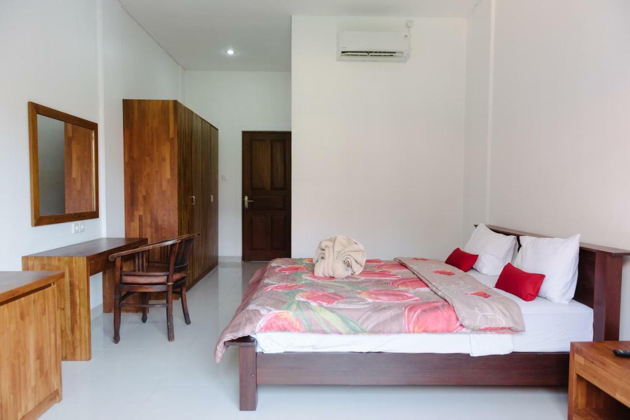 Si Doi Kuta Hotel Kuta  Ngoại thất bức ảnh