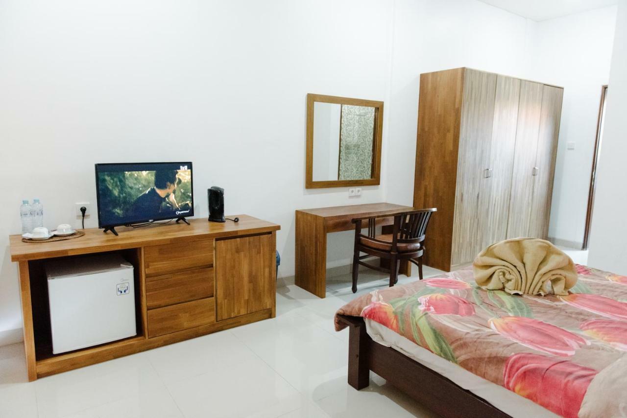 Si Doi Kuta Hotel Kuta  Ngoại thất bức ảnh