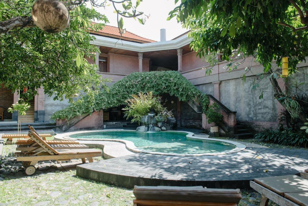 Si Doi Kuta Hotel Kuta  Ngoại thất bức ảnh